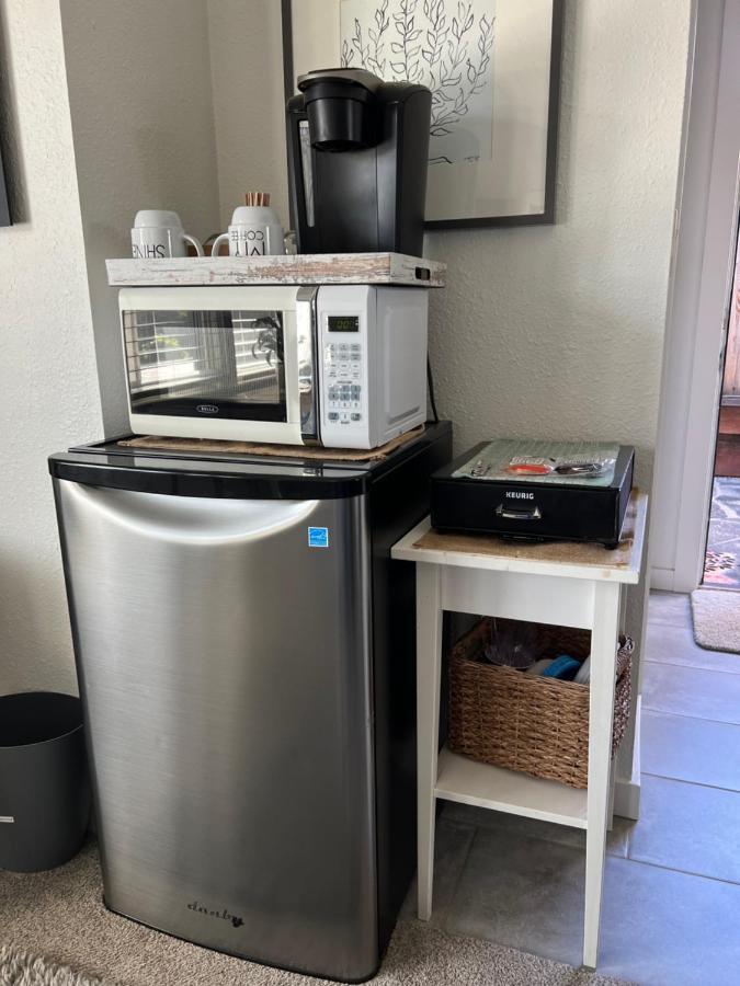 The Midtown Cottage- W/ Private Entrance And Views 산타크루즈 외부 사진